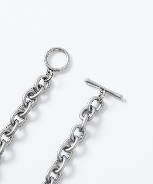 X-girl（エックスガール）の「GOTHIC LOGO PLATE NECKLACE（ネックレス・レディース・シルバー・ONE SIZE）」の5枚目の写真