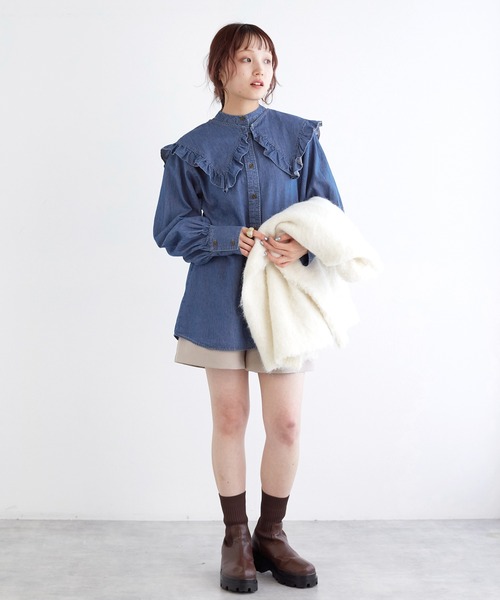 w closet（ダブルクローゼット）の「【SETアイテム】フリル衿付きシャツ（シャツ/ブラウス・レディース・ブルー・FREE）」の2枚目の写真