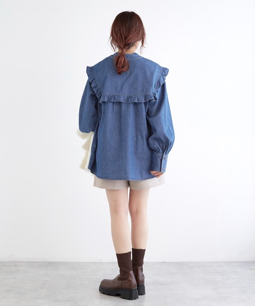 w closet（ダブルクローゼット）の「【SETアイテム】フリル衿付きシャツ（シャツ/ブラウス・レディース・ブルー・FREE）」の9枚目の写真