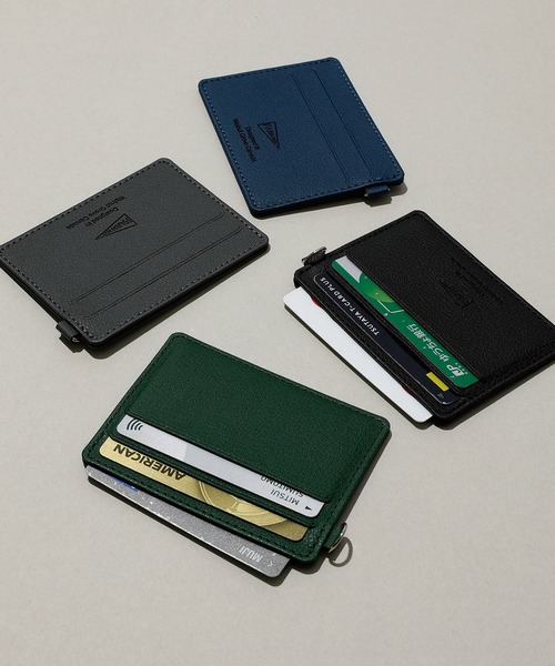 HIGHTIDE(ハイタイド)の「FARM HUT ファームハット カードホルダー + EDC ノートブック(パスケース・メンズ・グリーン/グレー/ブラック/ネイビー・FREE)」の5枚目の写真