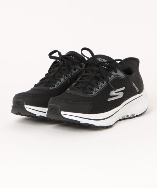 SKECHERS（スケッチャーズ）の「《SKECHERS》GO RUN CONSISTENT 2.0-ENDURE（スリッポン・レディース・ブラック×シルバー/ナチュラル・24.0cm/25.0cm/22.5cm/23.5cm/24.5cm/23.0cm）」の2枚目の写真