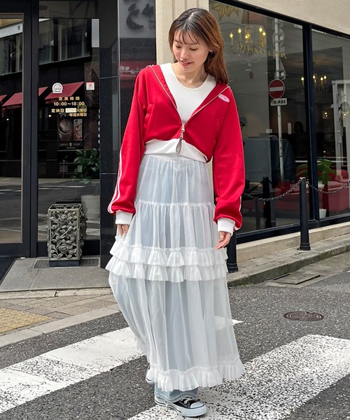 SPINNS(スピンズ)の「透けチュールティアードロングスカート(スカート・レディース・ブラック/ホワイト/イエロー/ブルー・ONESIZE)」の17枚目の写真