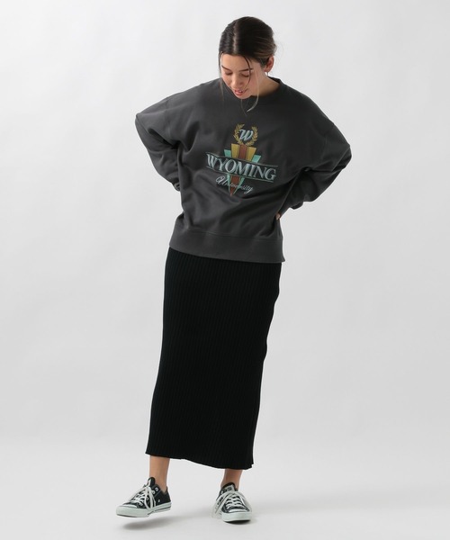 BAYFLOW（ベイフロー）の「カレッジロゴスウェット（スウェット・レディース・チャコールグレー/ライトグレー/ピンク/アイボリー・FREE）」の10枚目の写真