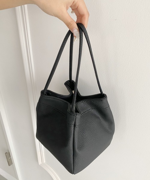 wears(ウェアーズ)の「スクエアデザインPUハンドバッグ(ハンドバッグ・レディース・ブラック/シルバー・FREE)」の12枚目の写真