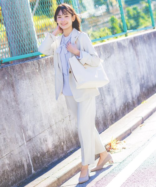 ITS'DEMO（イッツデモ）の「◆【普段着にも使える／卒業式・入学式／オフィス／セレモニー／ウエストゴム】ダブルクロステーパードパンツ（その他パンツ・レディース・ブラック/ナチュラル・00）」の21枚目の写真