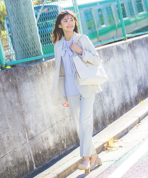 ITS'DEMO（イッツデモ）の「◆【普段着にも使える／卒業式・入学式／オフィス／セレモニー／ウエストゴム】ダブルクロステーパードパンツ（その他パンツ・レディース・ブラック/ナチュラル・00）」の22枚目の写真