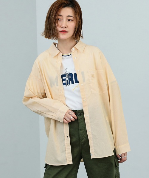SOMETHING(サムシング)の「SOMETHING/サムシング ストライプ長袖シャツ(シャツ/ブラウス・レディース・イエロー/オレンジ/ブルー・FREE)」の4枚目の写真
