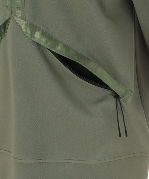 ブリーフィング CE LOGO TAPE HOODIE RELAXED FIT