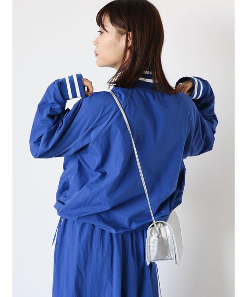 ehka sopo(エヘカソポ)の「ナイロンハーフジッププルオーバー(セットアップ可)(シャツ/ブラウス・レディース・オフホワイト/ブルー/ブラック・F)」の11枚目の写真