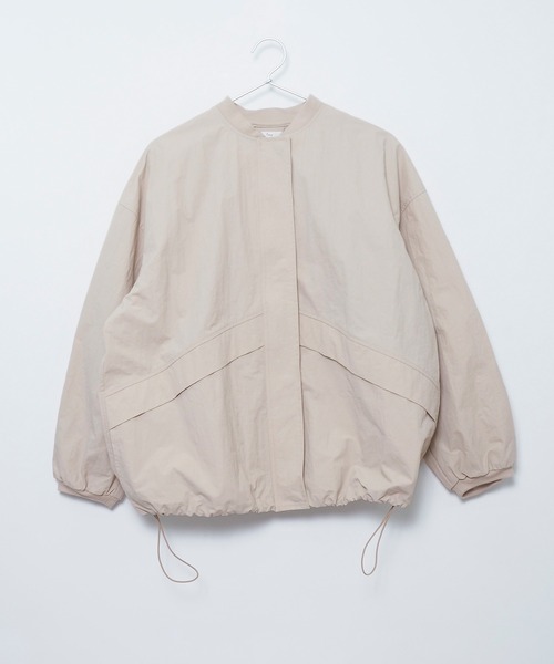 Crisp（クリスプ）の「ナイロンボリュームブルゾン（ブルゾン・レディース・カーキ/アイボリー・FREE）」の9枚目の写真