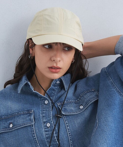 green label relaxing（グリーンレーベルリラクシング）の「コードツキ ナイロン キャップ - UVケア・ハンドウォッシュ -（キャップ・レディース・ナチュラル/ダークグレー/ブラック/オリーブ・FREE）」の7枚目の写真