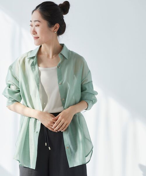 le.coeur blanc（ルクールブラン）の「シアーオーバーレギュラーカラーシャツ（シャツ/ブラウス・レディース・ベージュ/ピンク/モカ/ミント・38）」の3枚目の写真