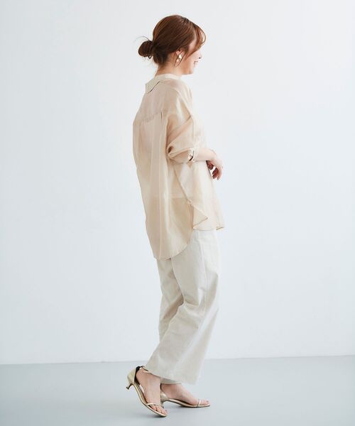 le.coeur blanc（ルクールブラン）の「シアーオーバーレギュラーカラーシャツ（シャツ/ブラウス・レディース・ベージュ/ピンク/モカ/ミント・38）」の20枚目の写真
