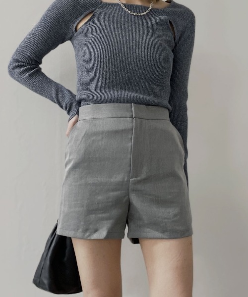 Reurie'(レウリィ)の「ハイウエストショートパンツ/highwaist short pants ミニ丈 シンプル カジュアル 綺麗め 韓国 後ろゴム モノトーン(その他パンツ・レディース・グレー/ブラック/アイボリー・FREE)」の13枚目の写真