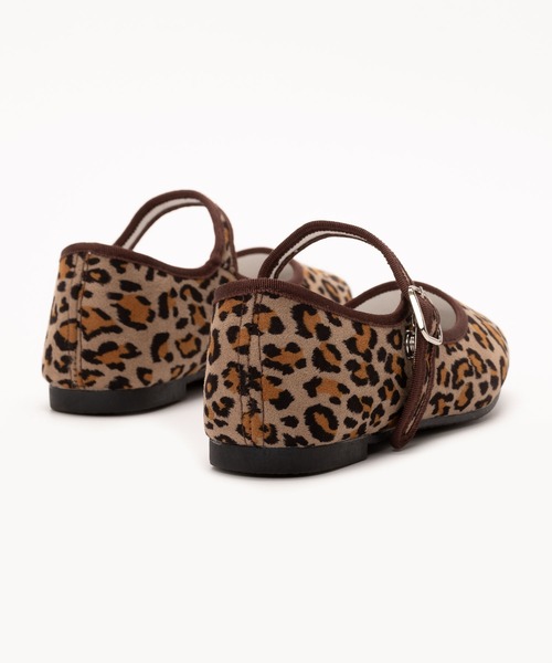 SVEC（シュベック）の「スクエアトゥ カンフーシューズ / パンプス（パンプス・レディース・ホワイト/ブラウン/ブラック系その他/レオパード/シルバー/チョコ・38/39/37/40/36/35）」の17枚目の写真