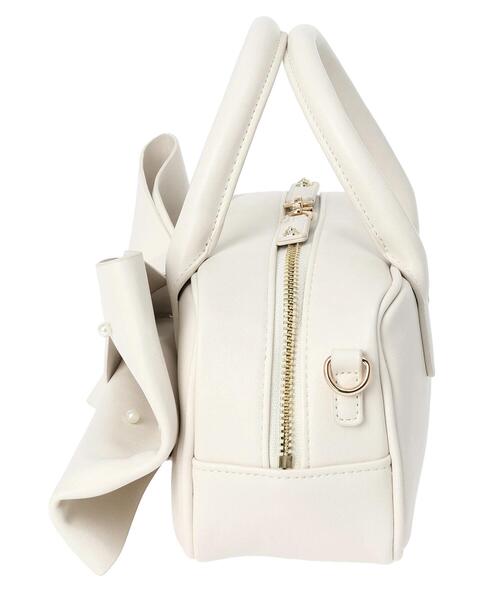 Maison de FLEUR ビッグリボンパールバッグ Maison de FLEUR（メゾンドフルール）の「ビッグリボンパール