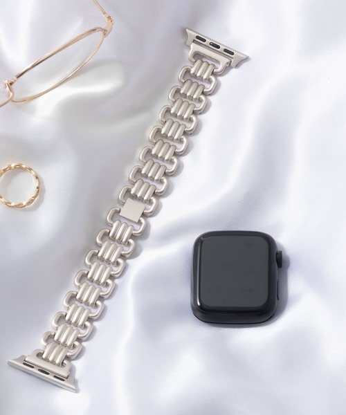 emonique(エモニーク)の「合金 Apple Watch バンド スマートウォッチバンド【38/40/41/42/44/45/49mm対応】(デジタル腕時計・レディース・ブラック/プラチナム/ゴールド/ピンクゴールド/シルバー・42/38)」の3枚目の写真