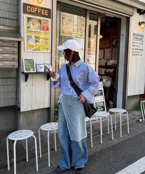 nemne store(ネンネストア)の「リボンモチーフ刺繍アソートストライプショートシャツ(シャツ/ブラウス・レディース・ライトブルー/アイボリー/ブルー・フリー)」の19枚目の写真