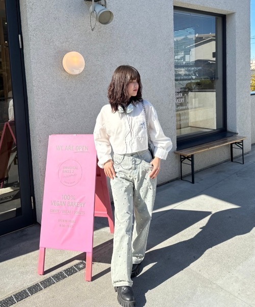 nemne store(ネンネストア)の「リボンモチーフ刺繍アソートストライプショートシャツ(シャツ/ブラウス・レディース・ライトブルー/アイボリー/ブルー・フリー)」の7枚目の写真
