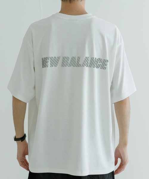 NEW BALANCE（ニューバランス）の「NEW BALANCE　MET24 Reflection NB Logo T-Shirts（Tシャツ/カットソー・メンズ・ブラック/ホワイト・LARGE/MEDIUM/X-LARGE）」の13枚目の写真