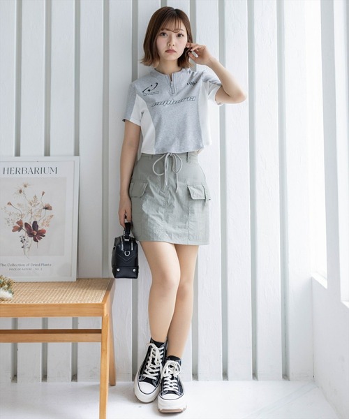 clear（クリア）の「ハーフジッププリント配色カットソートップス［韓国ファッション ショート丈 ゲームシャツ］≪再入荷≫（Tシャツ/カットソー・レディース・カーキ/ブラック/グレー・F）」の14枚目の写真