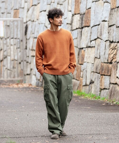 B:MING by BEAMS（ビーミングバイビームス）の「5ゲージ ソリッド クルーネック ニット（ニット/セーター・メンズ・チャコールグレー/オレンジ/ネイビー・LARGE/X-LARGE/SMALL/MEDIUM）」の8枚目の写真