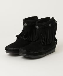 ONE DAY KMC (fCP[GV[)́MINNETONKAnC gbv obN Wbp[ u[c HI TOP BACK ZIP BOOTS(u[c)
