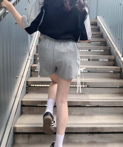 日本未入荷★Karen Millen ストライプショートパンツ 日本未入荷☆Karen Millen ストライプショートパンツ