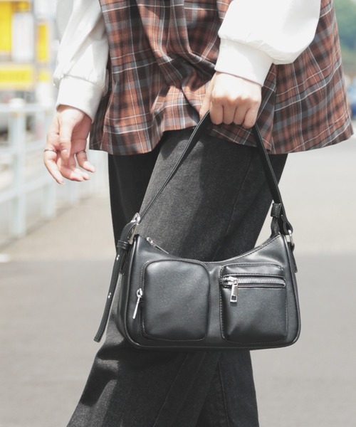 Honeys（ハニーズ）の「アウトポケットバッグ（ショルダーバッグ・レディース・シルバー/アイボリー/ブラック/グレー/レッド/ブラウン・FREE）」の11枚目の写真