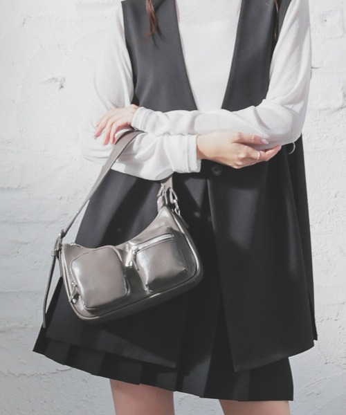 Honeys（ハニーズ）の「アウトポケットバッグ（ショルダーバッグ・レディース・シルバー/アイボリー/ブラック/グレー/レッド/ブラウン・FREE）」の14枚目の写真