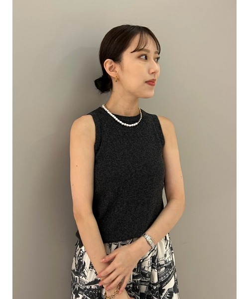 Mila Owen(ミラオーウェン)の「ウォームニットタンク(ニット/セーター・レディース・チャコールグレー/ミント/ホワイト/ブラウン・0/1)」の20枚目の写真