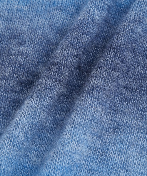 ADAM ET ROPE'(アダムエロペ)の「【WEB限定】シアー グラデーション ニットポロ カーディガン / ロングシーズン着用可能 / ユニセックス(カーディガン/ボレロ・メンズ・ライトグレー/ブルー系その他4/ブラウン系その他2・M/L)」の11枚目の写真