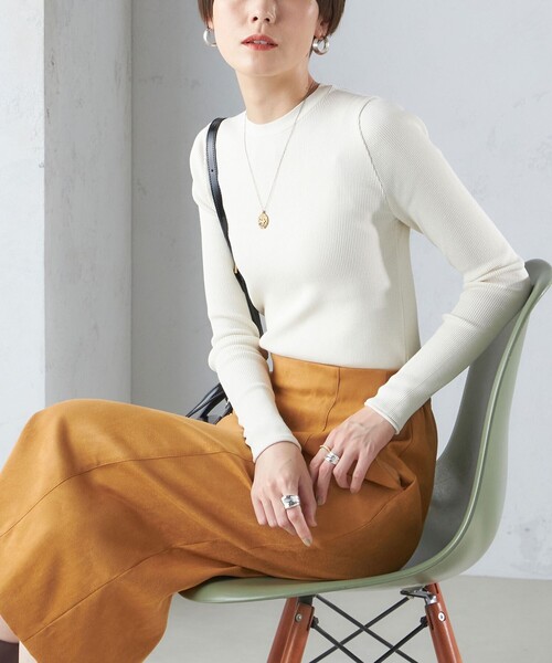 Rib クルーネックプルオーバー ネイビー　美品 SHIPS（シップス）の「〈手洗い可能〉レーヨン ポリ リブ クルーネック