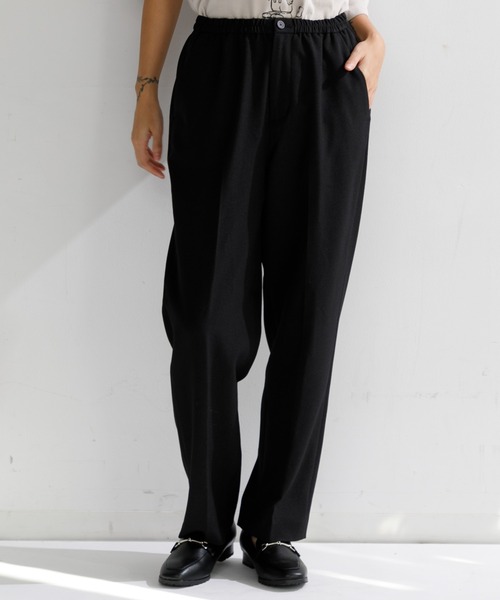 GYMPHLEX（ジムフレックス）の「【WOMEN】Gymphlex イージーストレートパンツ FLP（その他パンツ・レディース・ブラック/グレイッシュベージュ・12）」の2枚目の写真