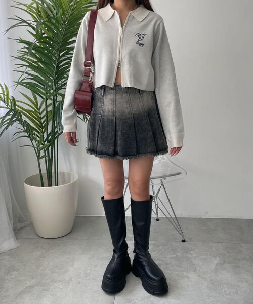 WEGO（ウィゴー）の「WEGO/ヴィンテージウォッシュプリーツスカパン（デニムスカート・レディース・ブラック系その他/コバルトブルー・FREE）」の3枚目の写真