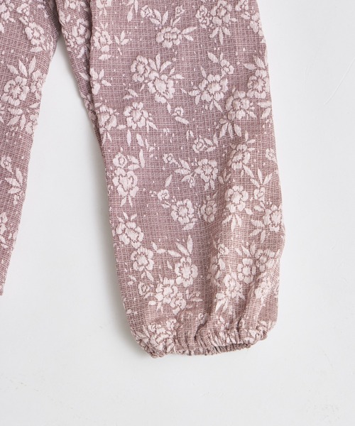 pairmanon(ペアマノン)の「バックリボン ジャガード花柄ブラウス(シャツ/ブラウス・キッズ・ブラック/アイボリー/ベージュ/ダークブルー/ピンク系その他/ブラック系その他・120/110/140/150/130/100/90)」の22枚目の写真