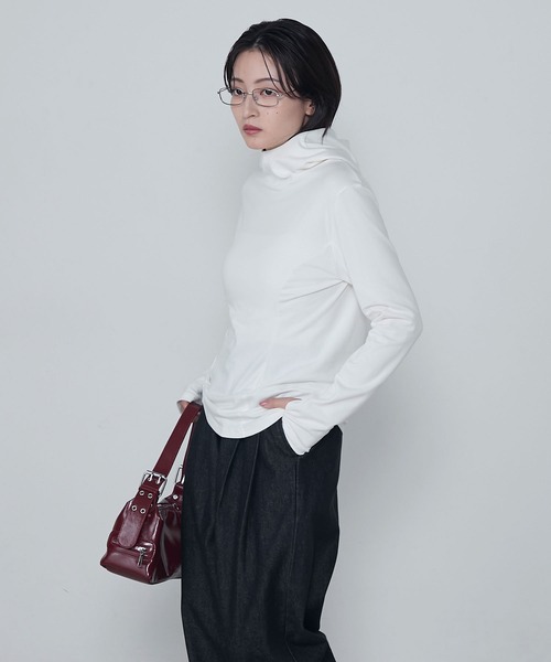 le ELMi(ルエルミ)の「Compact hoodie pullover / コンパクトフーディカットソー(Tシャツ/カットソー・レディース・オフホワイト/グレー/ブラック・FREE)」の9枚目の写真
