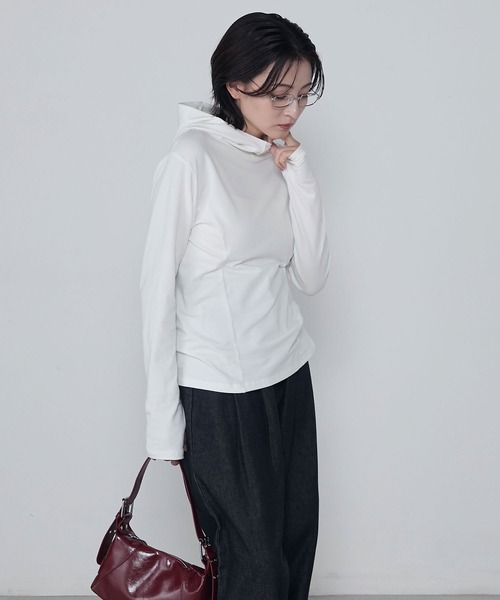 le ELMi(ルエルミ)の「Compact hoodie pullover / コンパクトフーディカットソー(Tシャツ/カットソー・レディース・オフホワイト/グレー/ブラック・FREE)」の10枚目の写真