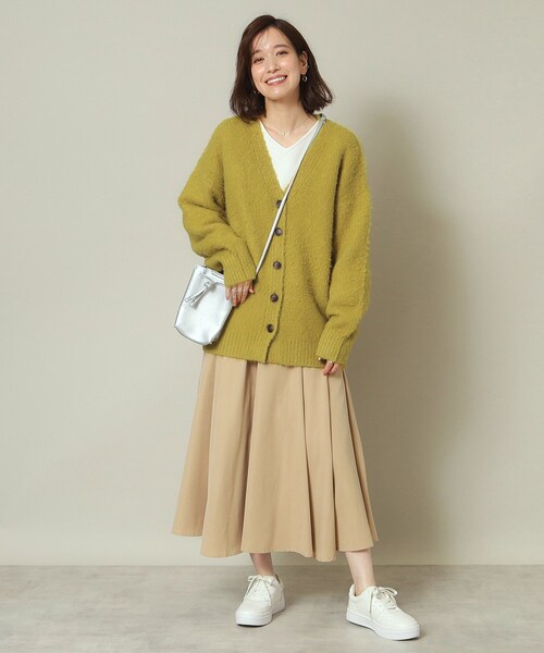 ITS'DEMO（イッツデモ）の「◆【マシンウォッシャブル】起毛Vネックカーディガン（カーディガン/ボレロ・レディース・アイボリー/チャコールグレー/マスタード・00）」の13枚目の写真