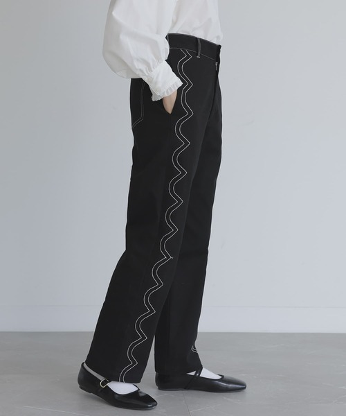 somari imagination(ソマリ イマジネーション)の「『スカラップステッチストレートパンツ』(その他パンツ・レディース・ブラック/ライトグレー・2/1)」の20枚目の写真