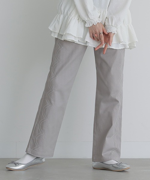 somari imagination(ソマリ イマジネーション)の「『スカラップステッチストレートパンツ』(その他パンツ・レディース・ブラック/ライトグレー・2/1)」の16枚目の写真