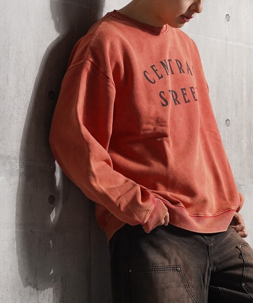 1111clothing（ワンフォークロージング）の「裏起毛 スノー加工 ロゴ スウェット / Snow Processed Logo Sweatshirt（スウェット・メンズ・A/B/F/C/D/E・M/L）」の2枚目の写真