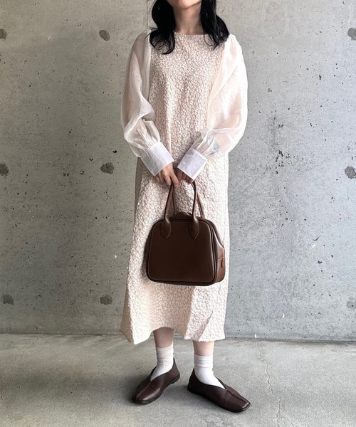 merrylatte(メリーラテ)の「花柄ロングドレスワンピース(ワンピース・レディース・ブラック/アイボリー・SMALL)」の8枚目の写真