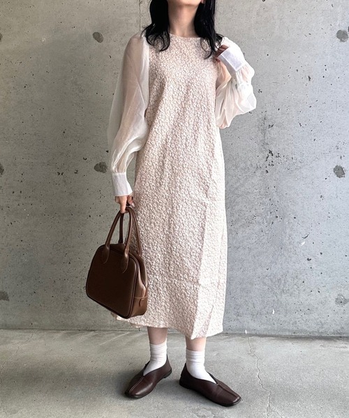 merrylatte(メリーラテ)の「花柄ロングドレスワンピース(ワンピース・レディース・ブラック/アイボリー・SMALL)」の9枚目の写真