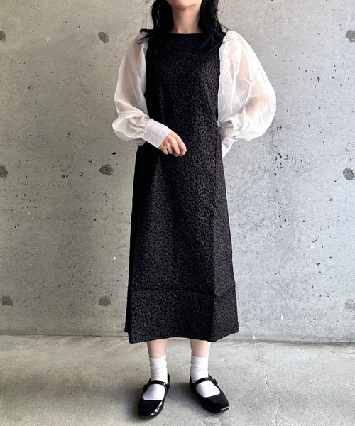 merrylatte(メリーラテ)の「花柄ロングドレスワンピース(ワンピース・レディース・ブラック/アイボリー・SMALL)」の22枚目の写真