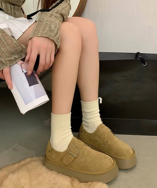 Miniministore(ミニミニストア)の「モカシンシューズ 厚底スエード調パンプス(モカシン/デッキシューズ・レディース・カーキ/キャメル・23.0cm/22.5cm/24.5cm/24.0cm/23.5cm)」の4枚目の写真