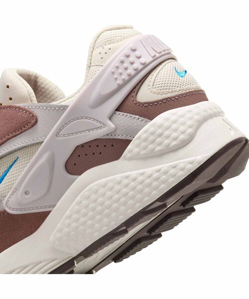 NIKE】エア ハラチ ランナー☆AIR HUARACHE RUNNER☆Unisex