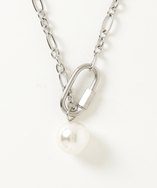 Carabiner pearl chain necklace（ネックレス）｜Carmelo