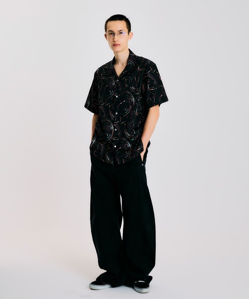 NOISE MAKER（ノイズメーカー）の「バレルレッグジーンズ（デニムパンツ・メンズ・インディゴブルー/ブラック・XL/L/M）」の15枚目の写真