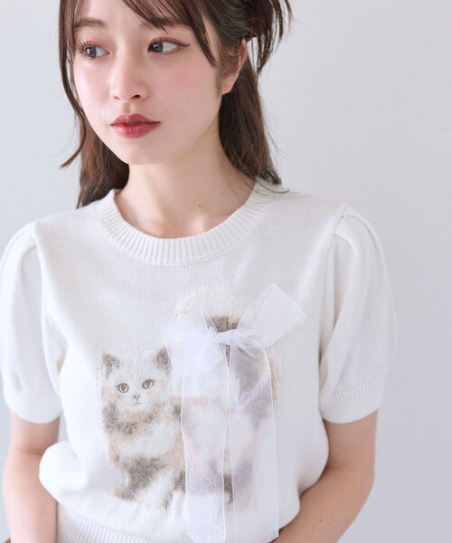 OLIVE des OLIVE（オリーブデオリーブ）の「アニマルジャガードニット（ニット/セーター・レディース・イエロー/サックスブルー/オフホワイト/ネイビー・FREE）」の2枚目の写真